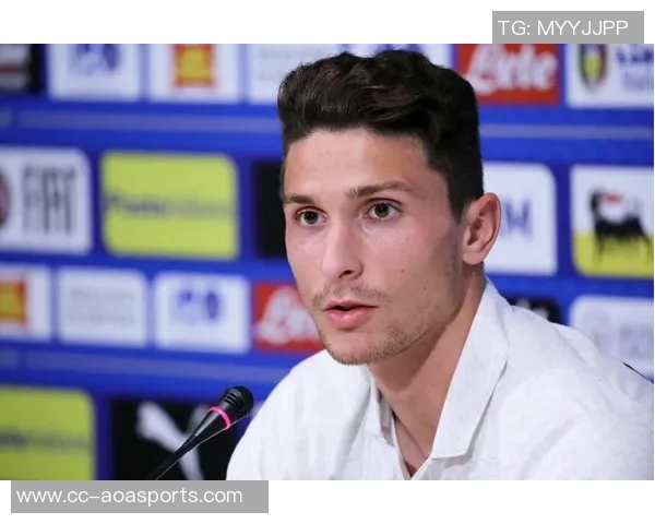 卡尔达拉谈尤文发布会50位记者因C罗而来顺便采访我