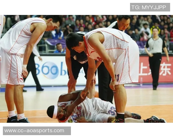 新疆伊力特客场遭遇广州朗肽海本绝杀遗憾失利三分之战